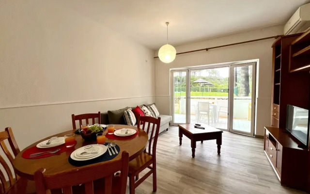 Vilamoura Nautilus With Pool by Homing