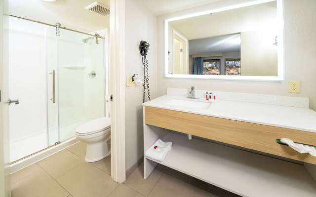 Days Inn by Wyndham Atlanta Stone Mountain