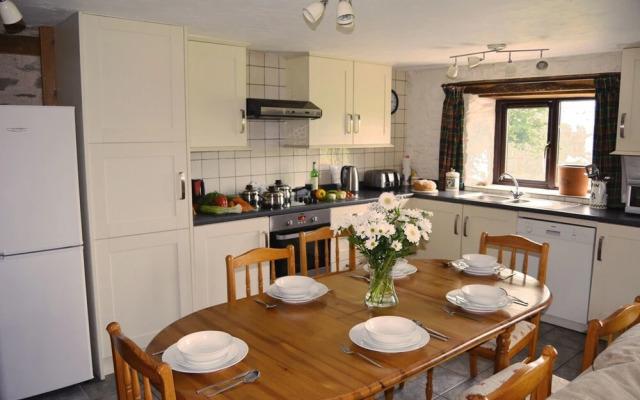 Kiri Cottage