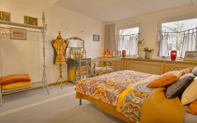 Friedrichstadtnixe in der historischen Altstadt