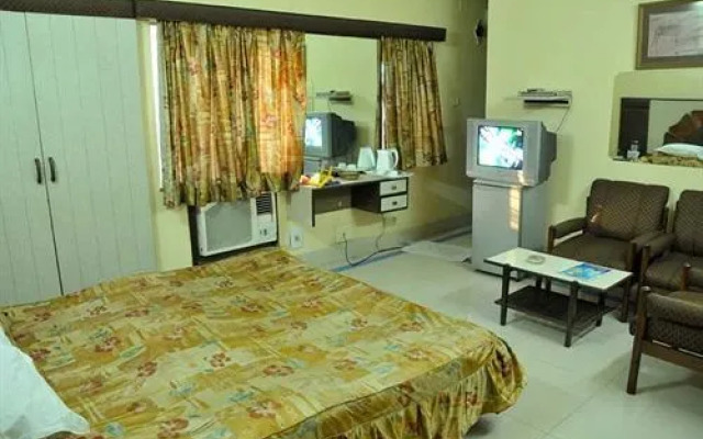 Hotel Heera