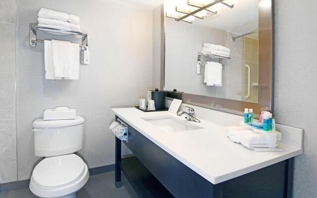 Holiday Inn Express Hotel & Suites Calgary, an IHG Hotel