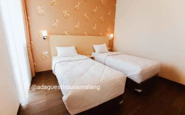 Comfy Room at ADA Guesthouse Syariah