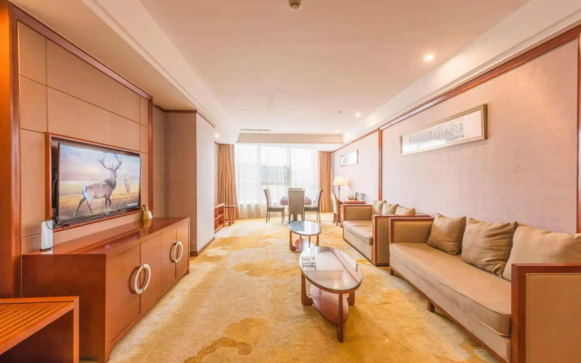 Mediterranean Hot Spring Resort Guiyang