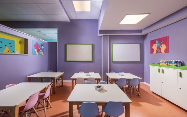 C-Hotel Neve Illan