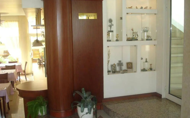 Kapri Hotel