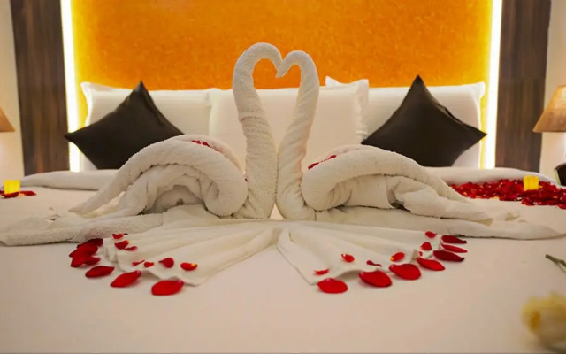 Sai Senthoor Paradise