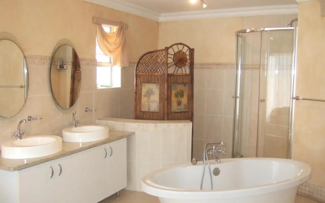 Seashells Luxury Self Catering Apartments