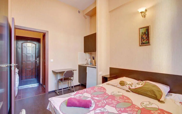 STN apartments Near Kazan Cathedral