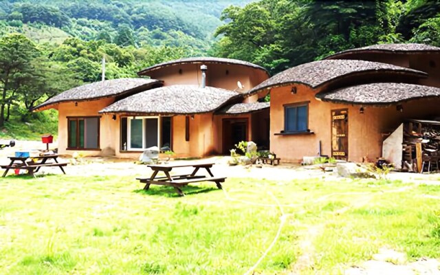 Sancheong Ponang Pension