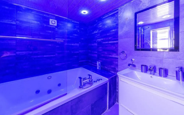 Charming 5-bed House in Birmingham
