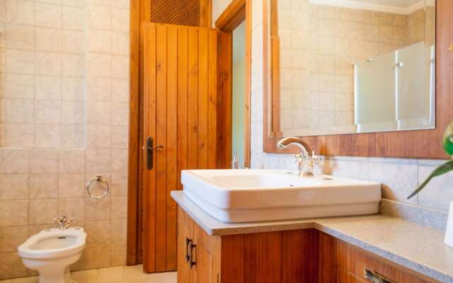 Villa Mirto Canovas Nerja