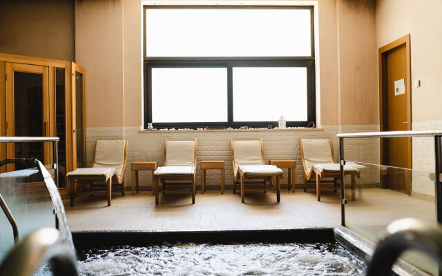 Mahara Hotel & Wellness