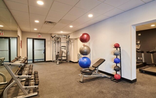 Four Points by Sheraton Cleveland-Eastlake