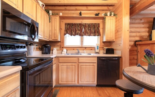 Candle Light Cabin by Vtrips