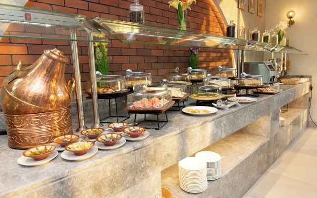 Hotel Vivian Park El Raed