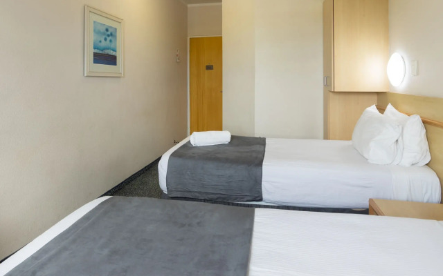 Road Lodge Centurion