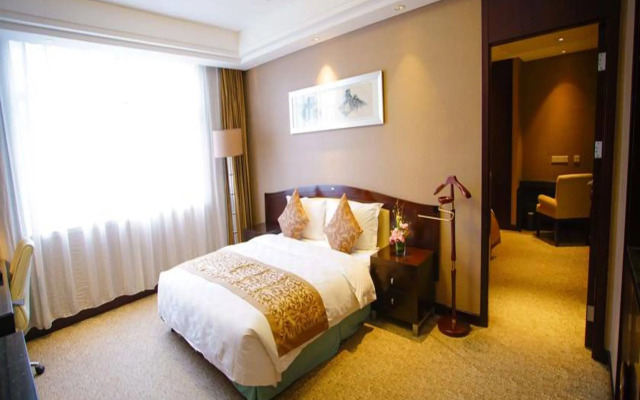 Grand Soluxe International Hotel Xi'an
