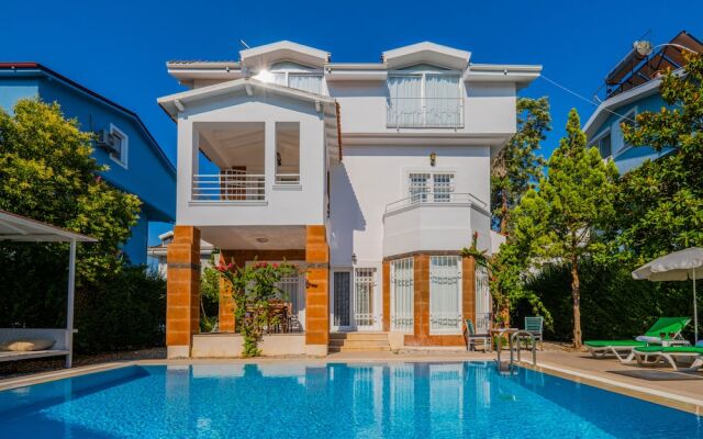 Infinity Beyaz Villa