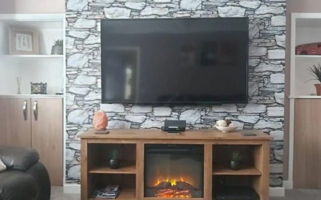 5 Riverside Place Thurso. 2 Bed, 2 Bathrooms.