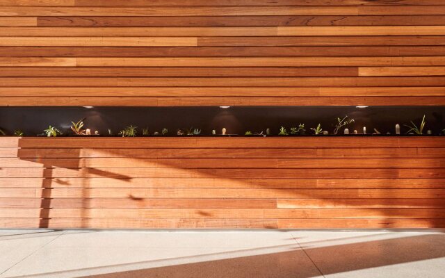 Melbourne Dandenong Central Apartment