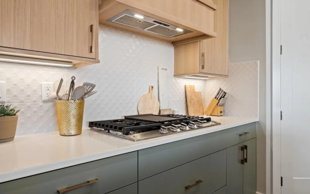 Paddle And Play 5 Bedroom Townhouse