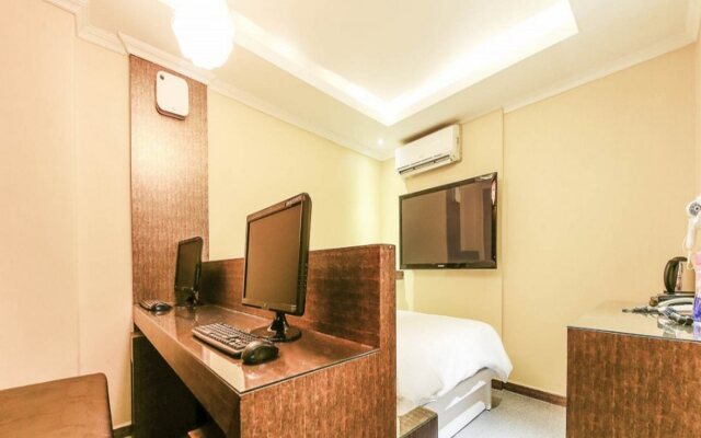 Hotel Navi