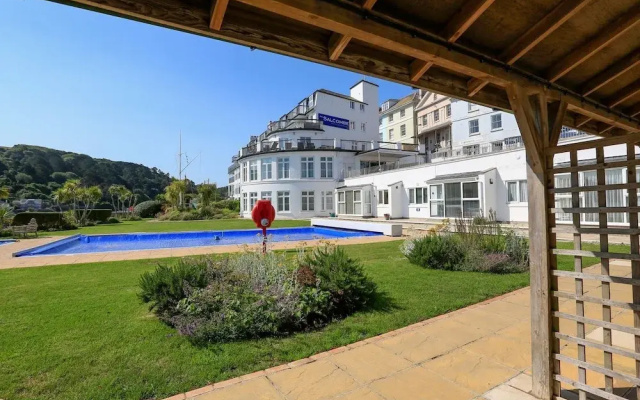 3 The Salcombe