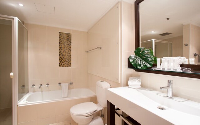 York St Apartment