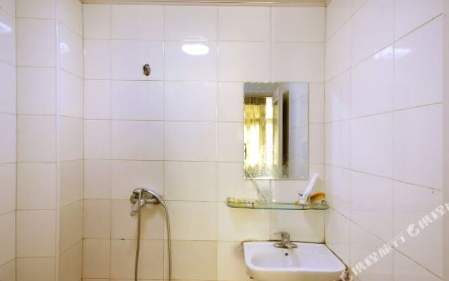Guifei Hostel