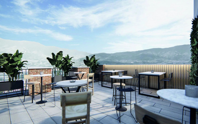 Los Patios Cool Living