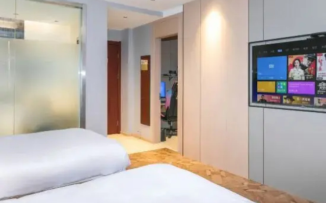 123 Hotel