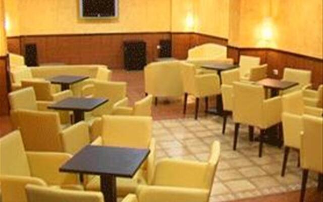Hotel Noy
