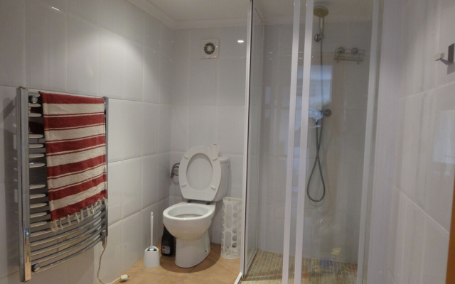 Apartment in Villa Quiet Residential Area Close to all Activities