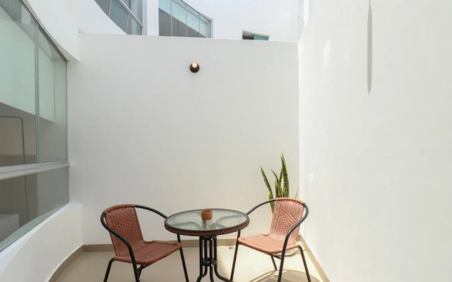 Nomad Apartments in Bohem Barranco by Wynwood-House