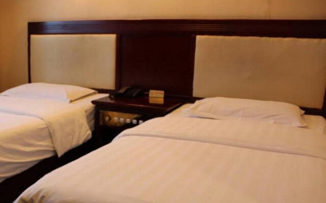 Anxian Tongxin Business Hotel