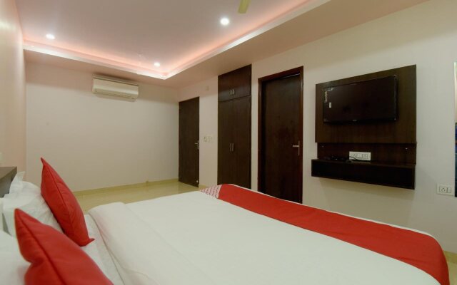 OYO 79935 Collection O Hotel Danaria