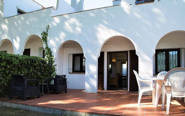 Dreamy Holiday Home in Pals With Swimming Pool