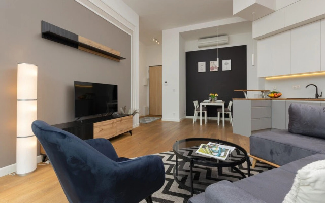 Spacious Apartment Bergamotki by Renters