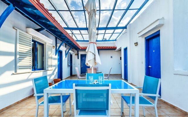 Loutra Village Holiday Apartments