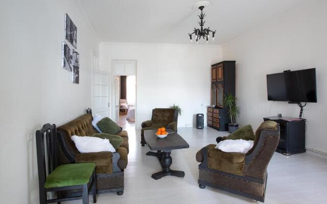 GrandCandy Self Checkin Apartments Central Yerevan