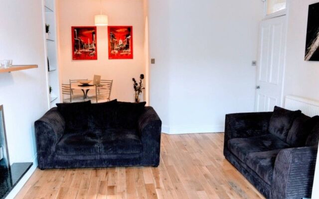 1 Bedroom Apartment in Leafy Morningside
