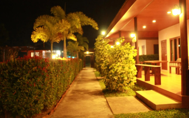 Waterside Resort