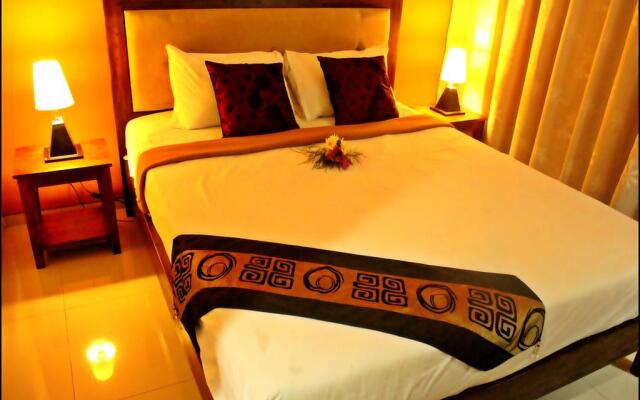 Summer Season Hotel