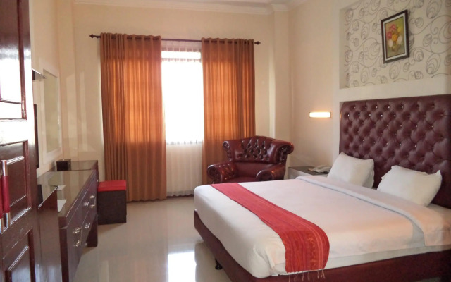 Grand City Batu Hotel
