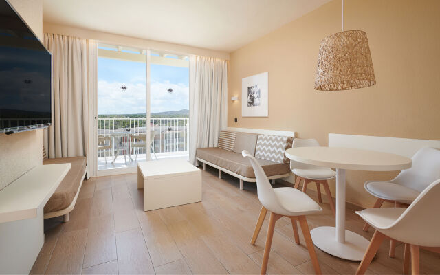 Protur Badia Park Aparthotel