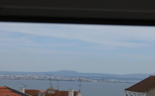 Castle Inn Lisbon Apartments