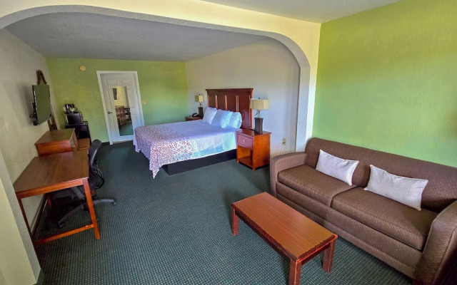 Garden Inn & Suites