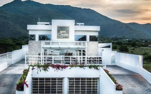 Agua Dorada Beach Hotel by Lidotel