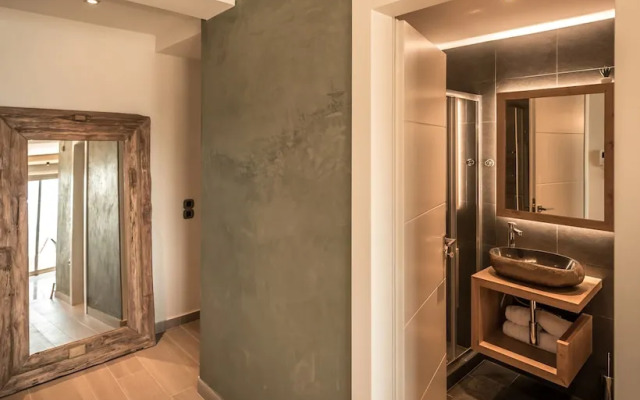 Pasithea Elegant Villa